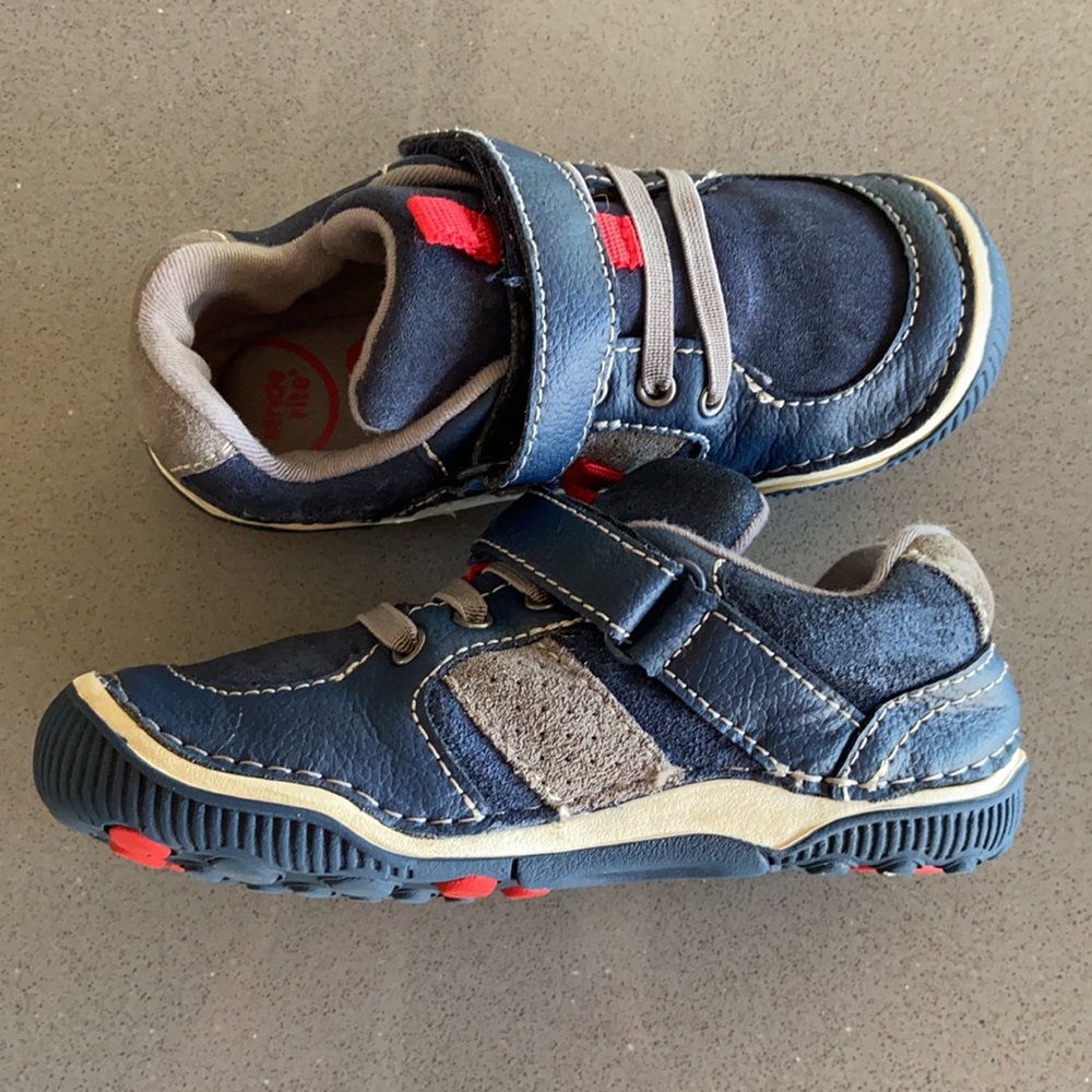 Stride Rite Shoes - Picture 7 of 7